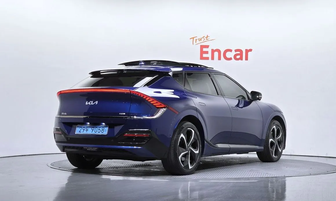 Kia EV6 2022 из KR, фото 4