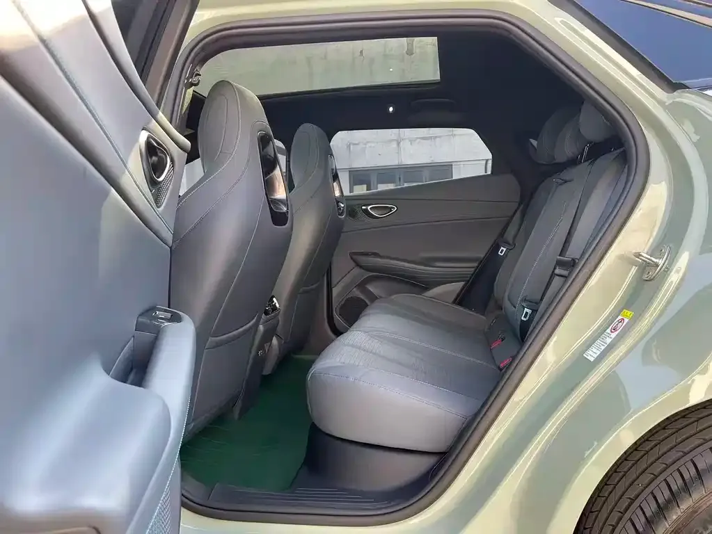 BYD Seal 06GT — фото 2