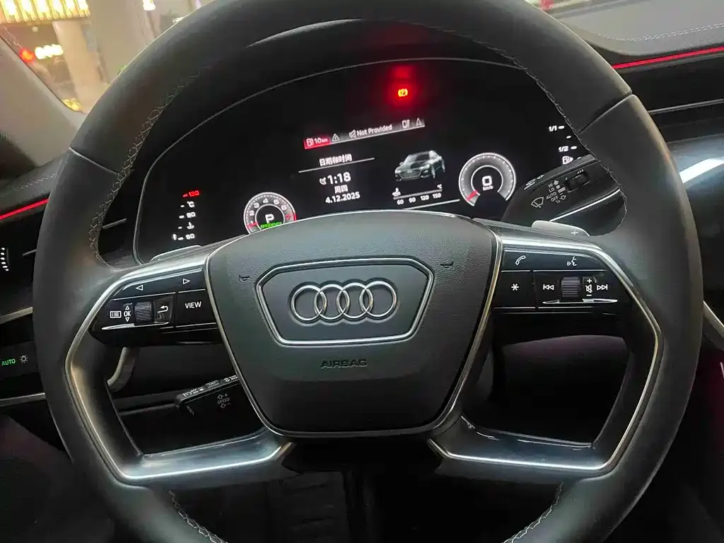 Audi A7L — фото 10