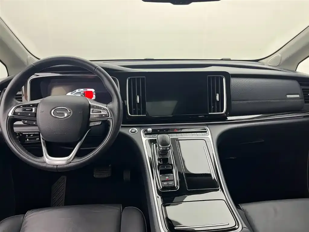 GAC Motor Trumpchi M8 — фото 4