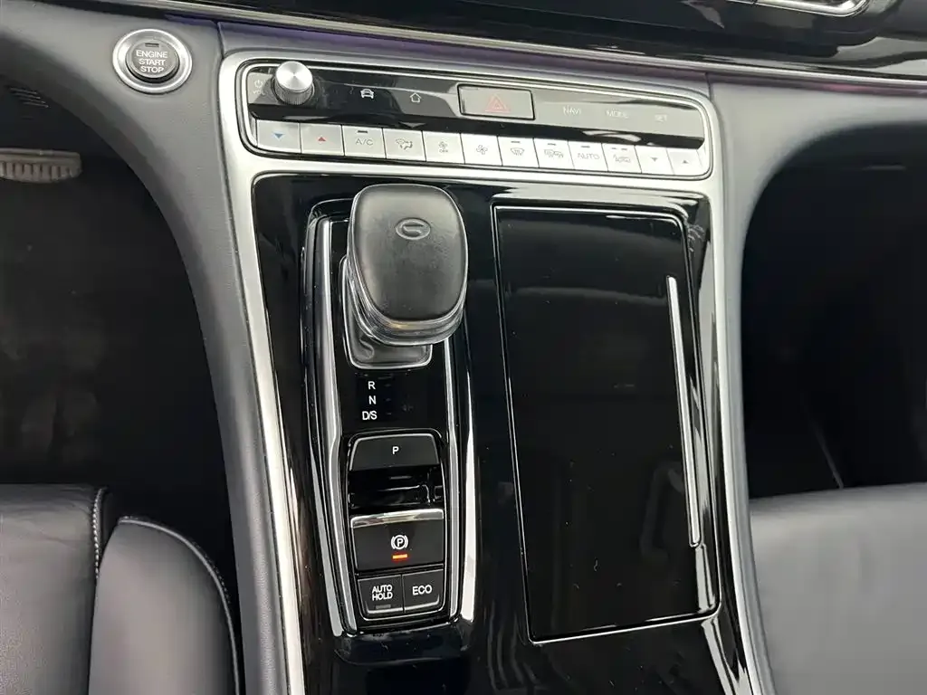 GAC Motor Trumpchi M8 — фото 3