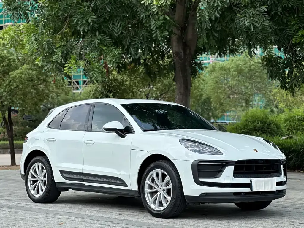 Porsche Macan — фото 10