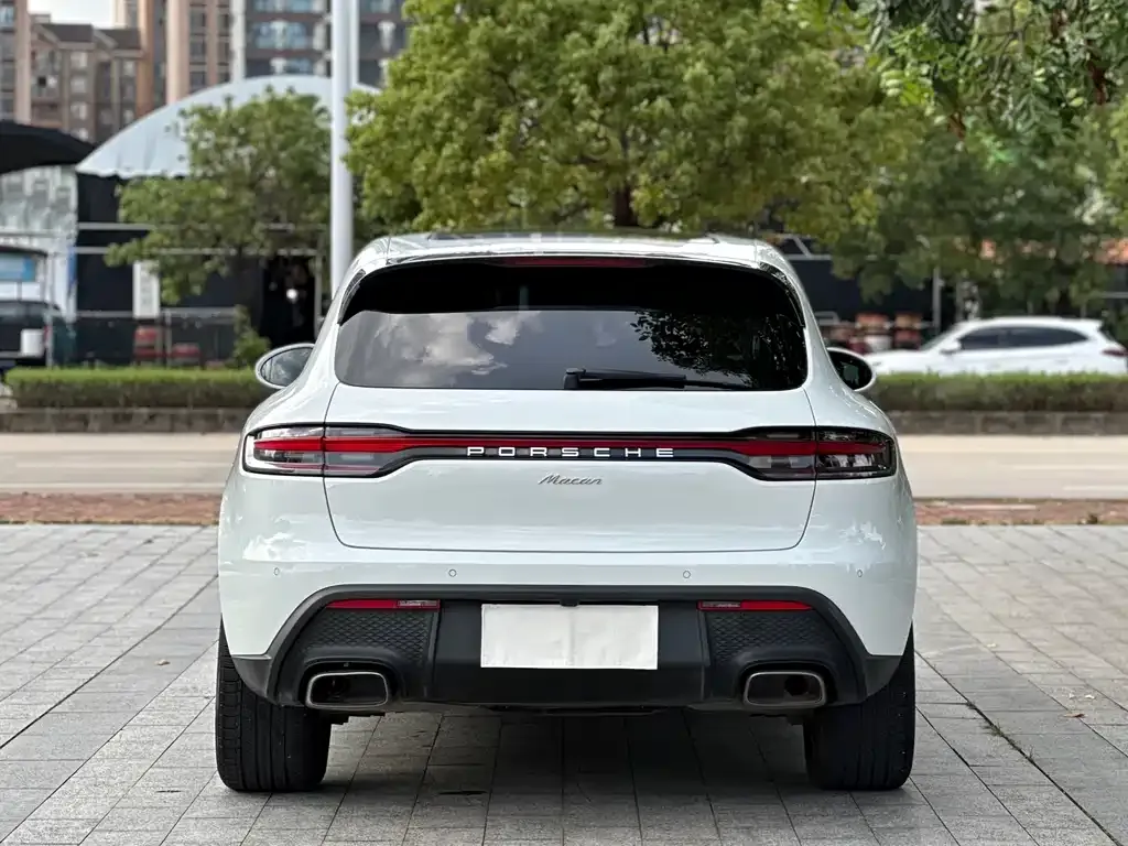 Porsche Macan — фото 5