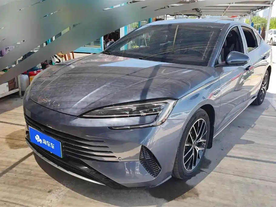 BYD Seal — фото 1