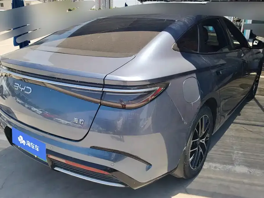 BYD Seal — фото 9