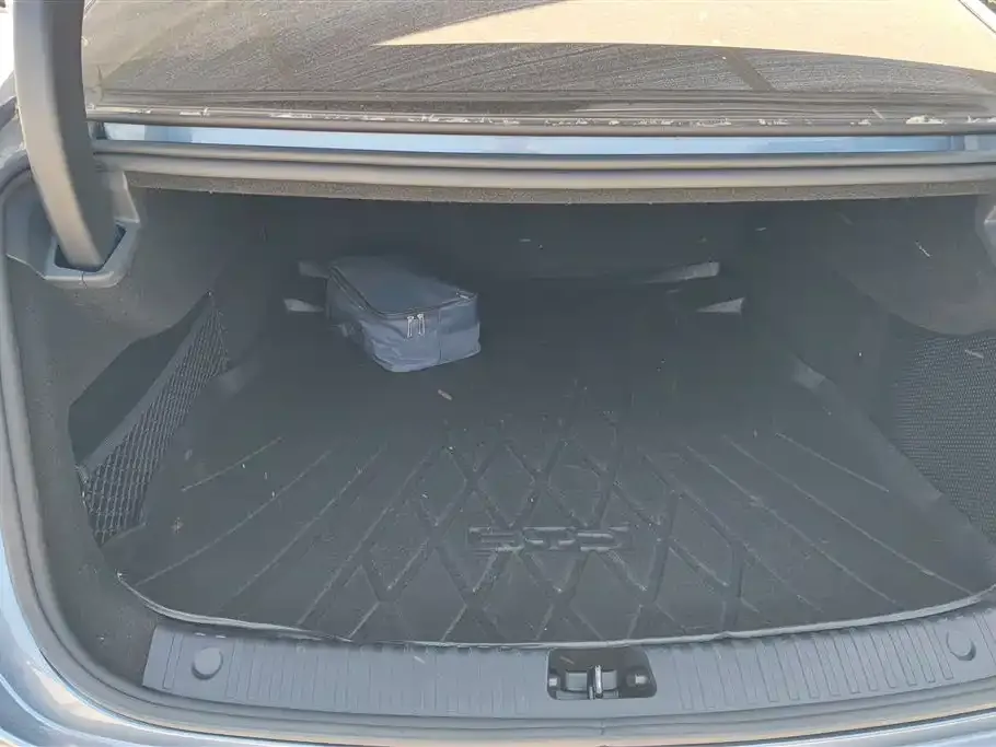 BYD Seal — фото 2
