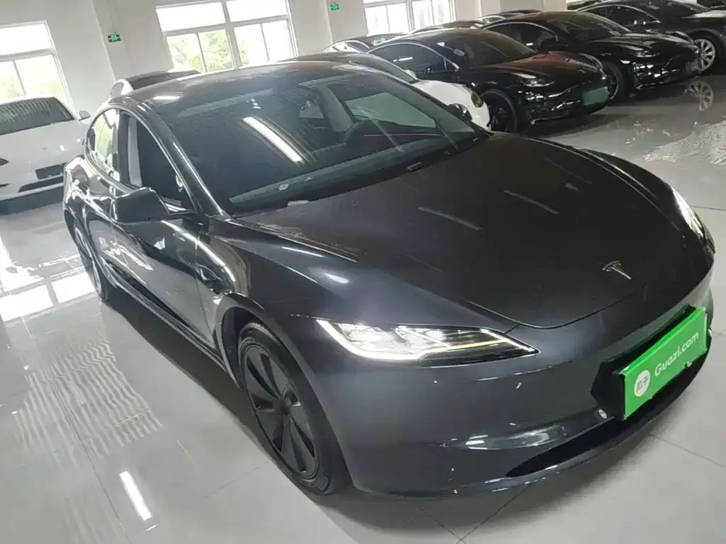 Tesla Model 3 — фото 8