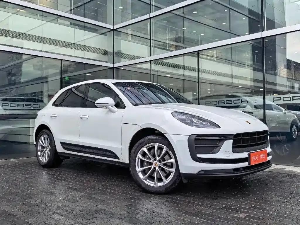 Porsche Macan — фото 8