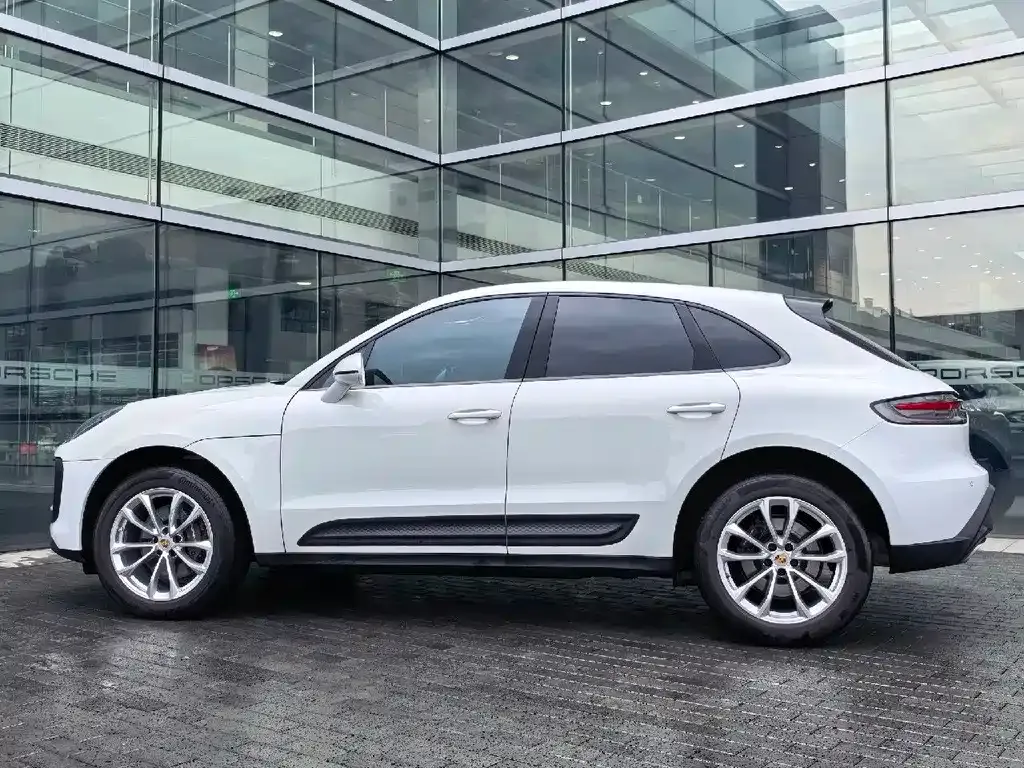 Porsche Macan — фото 6