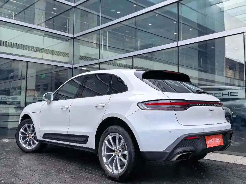 Porsche Macan — фото 5