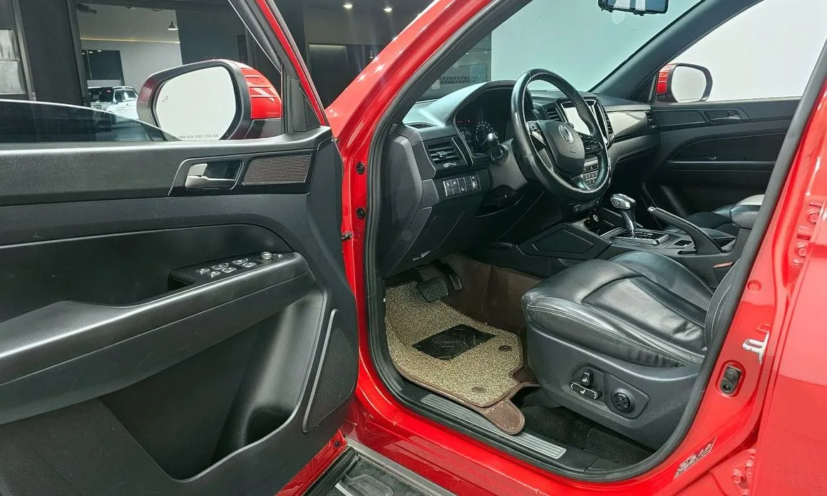 KG Mobility (Ssangyong) Rexton — фото 4