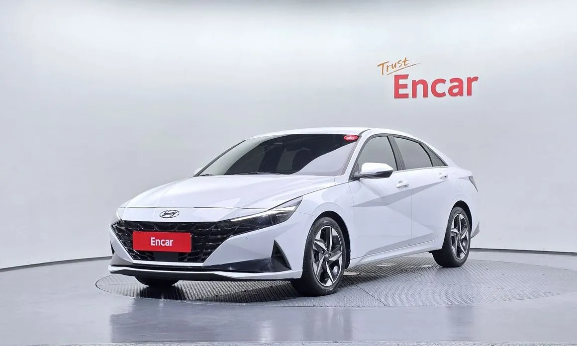 Hyundai AVANTE 2022 из KR, фото 1