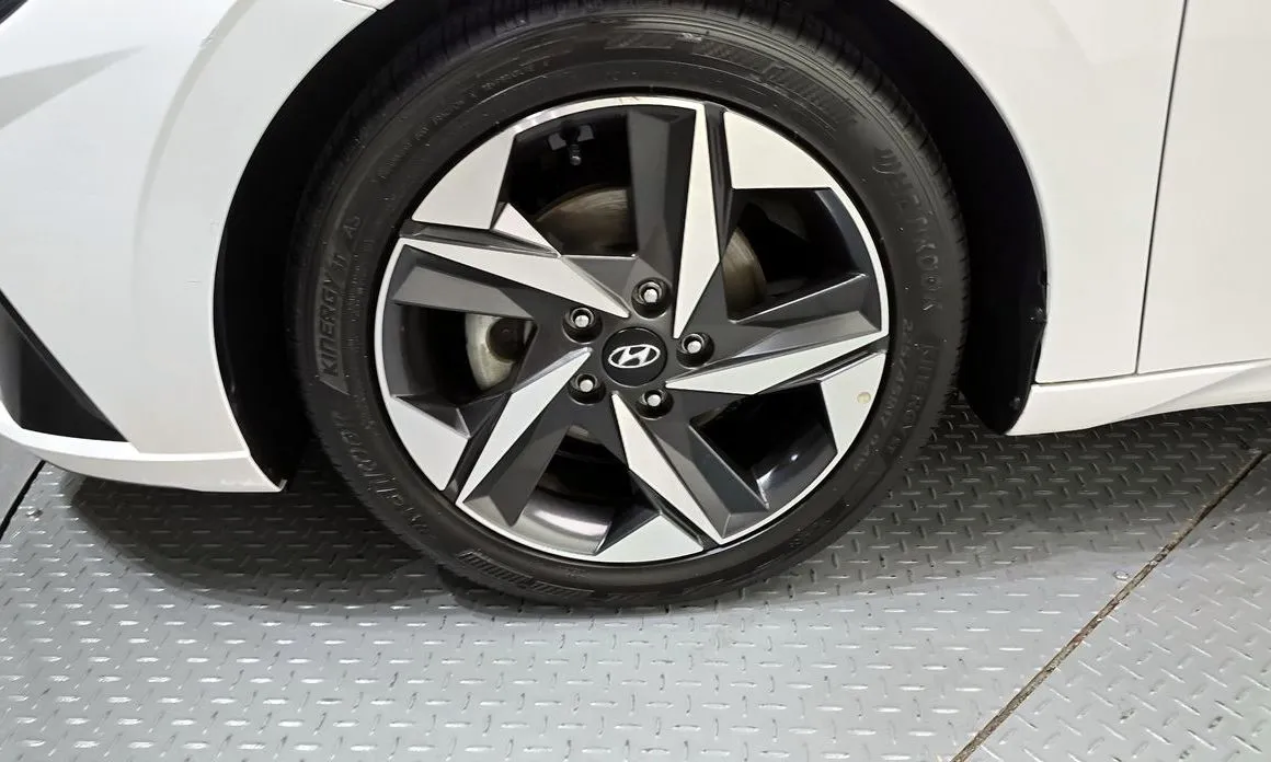 Hyundai AVANTE 2022 из KR, фото 10