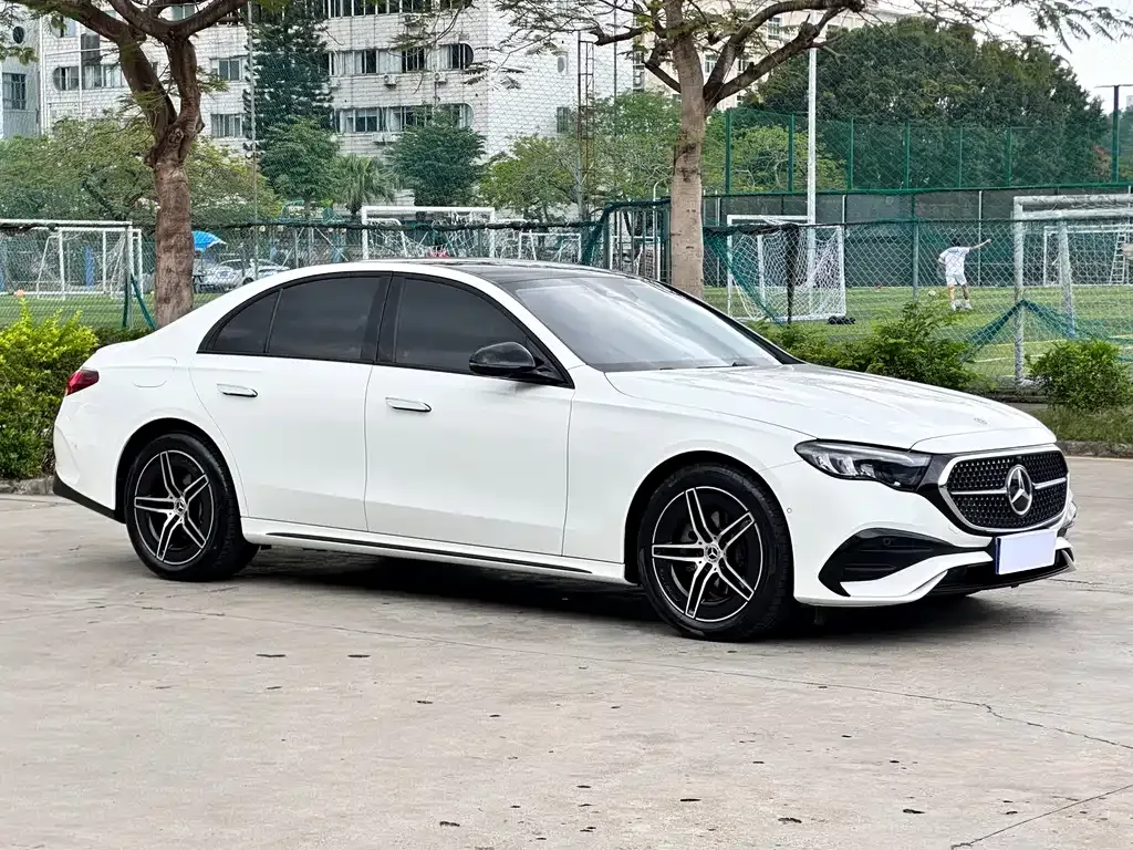 Mercedes-Benz E-Class (Import) — фото 3