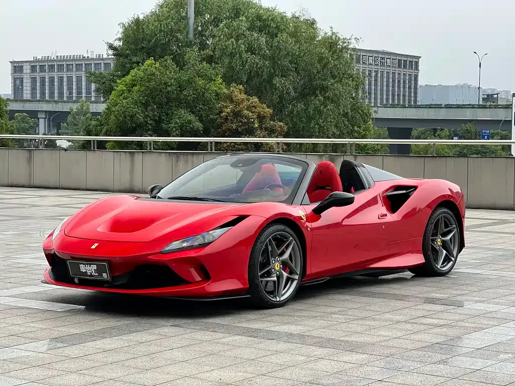 Ferrari F8 — фото 1