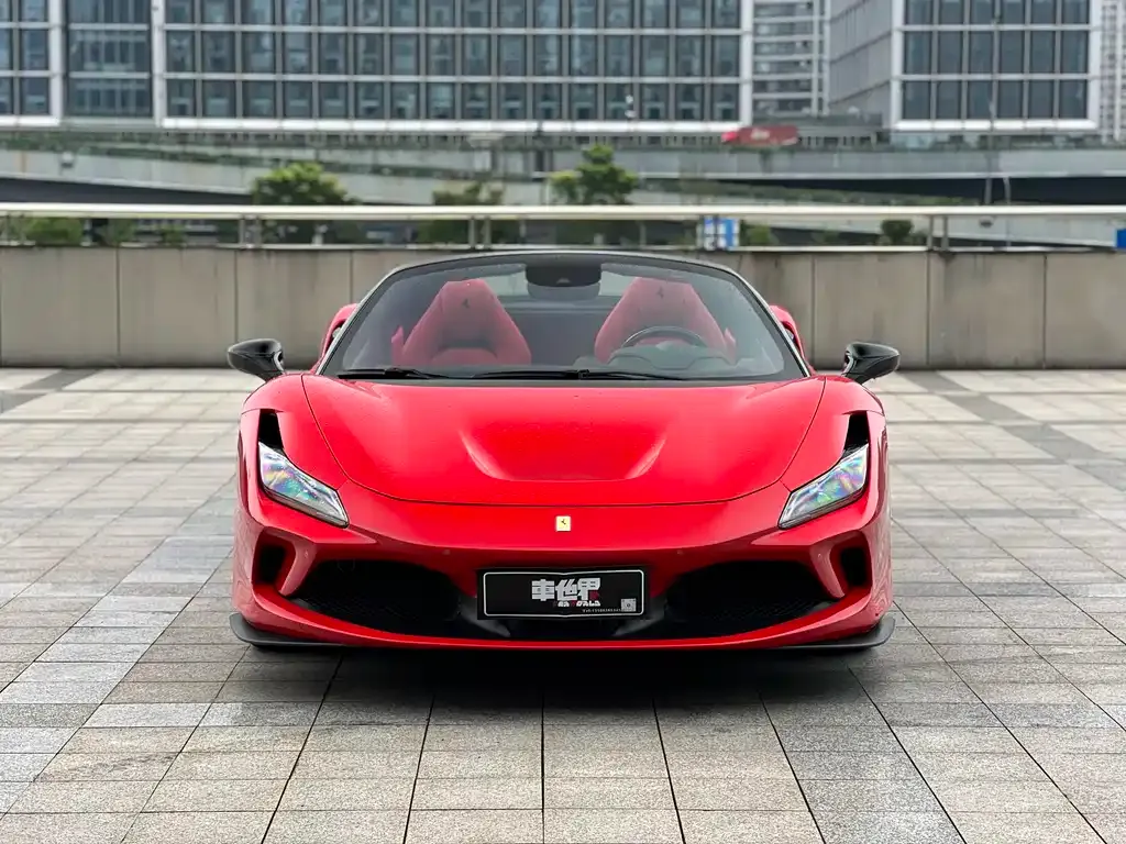 Ferrari F8 — фото 6