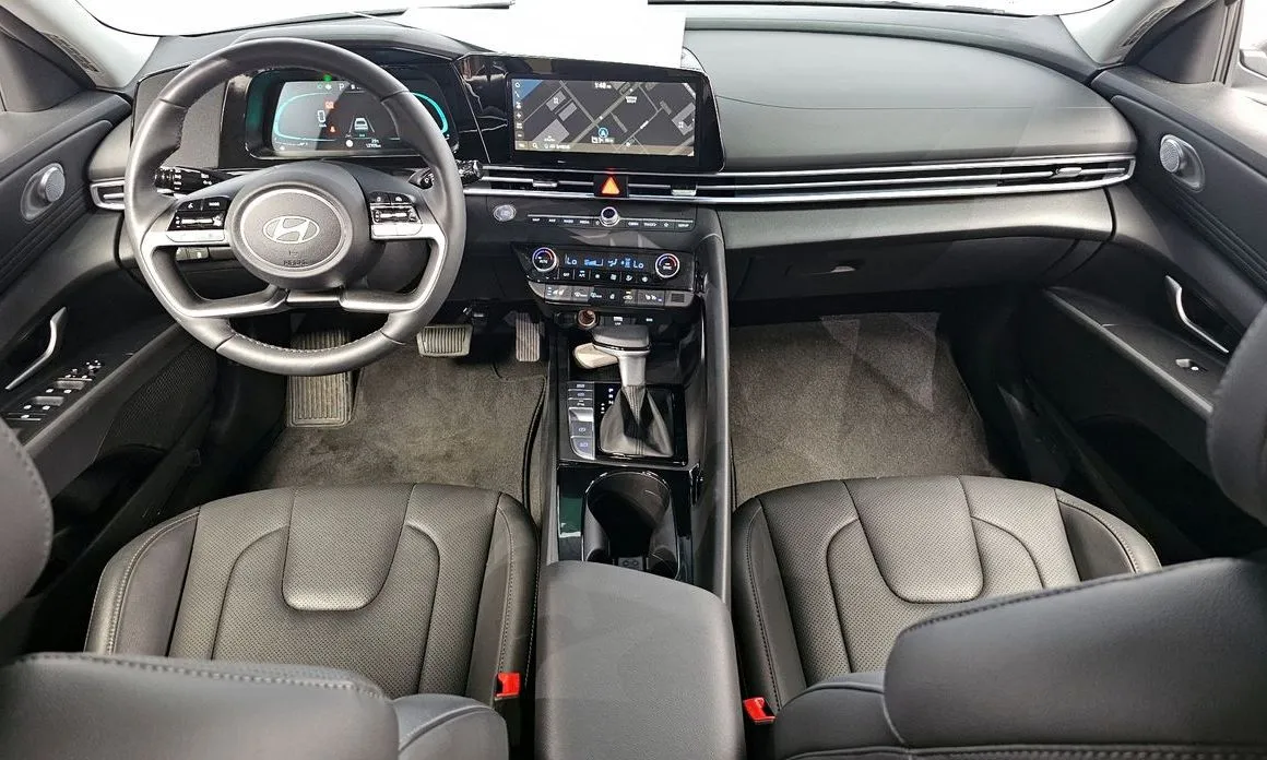 Hyundai AVANTE — фото 7
