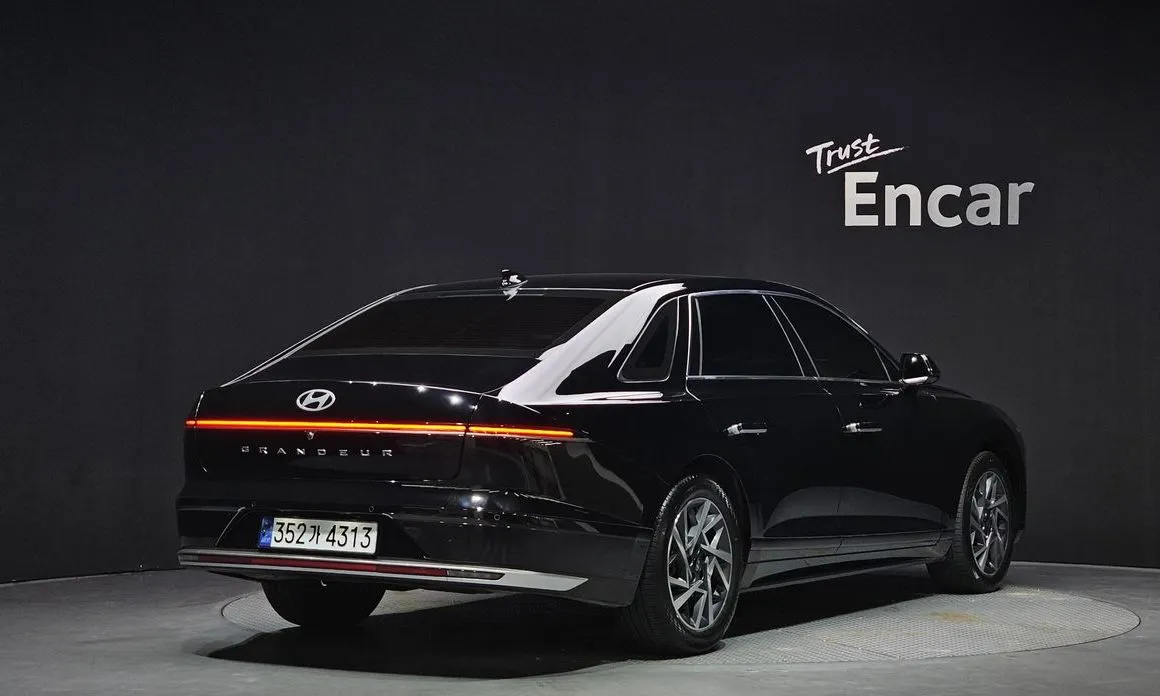 Hyundai Grandeur 2023 из KR, фото 9