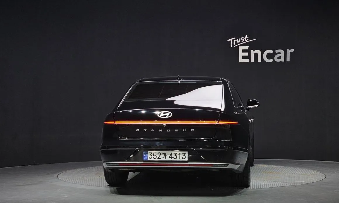 Hyundai Grandeur 2023 из KR, фото 2