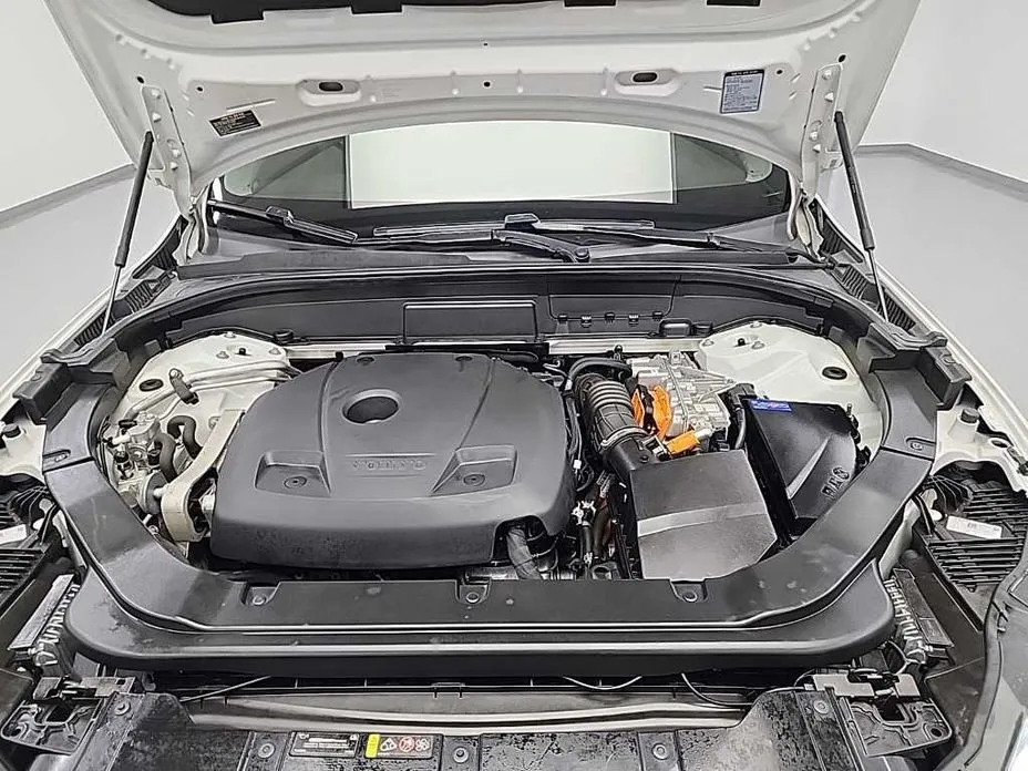Volvo XC60 2021 из KR, фото 3