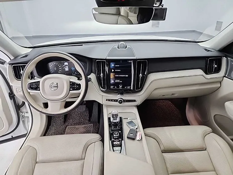 Volvo XC60 2021 из KR, фото 10