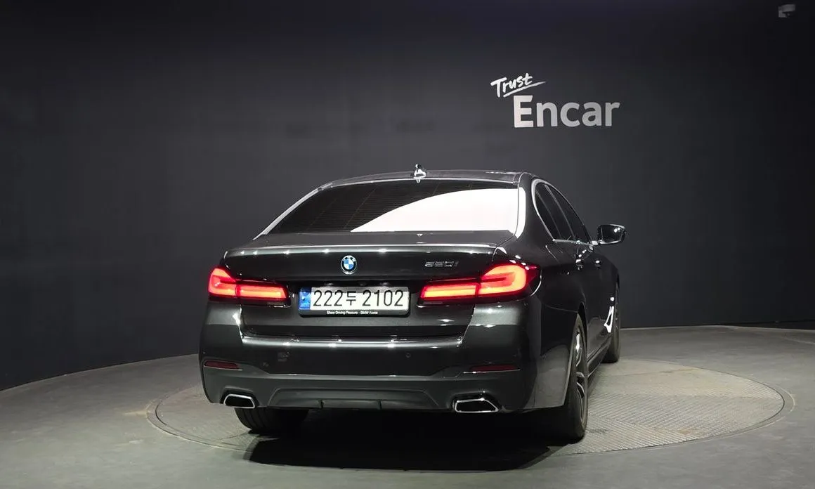 BMW 5-Series 2023 из KR, фото 9