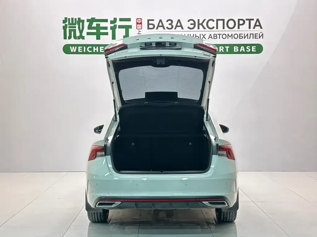 Skoda Octavia — фото 5