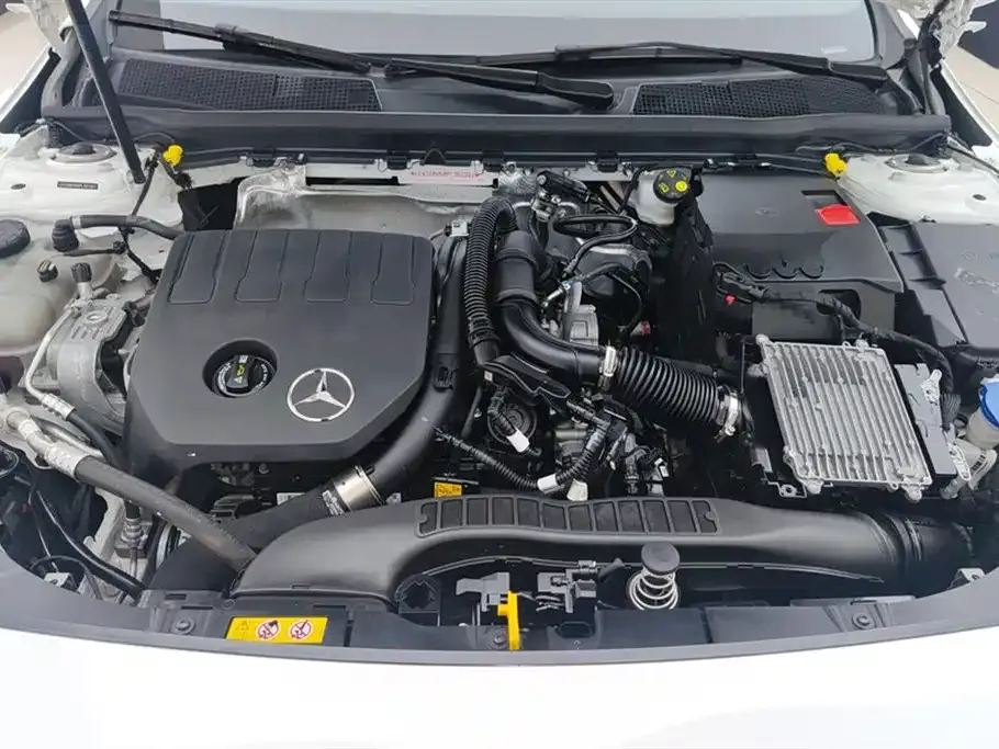 Mercedes-Benz A-Class — фото 10