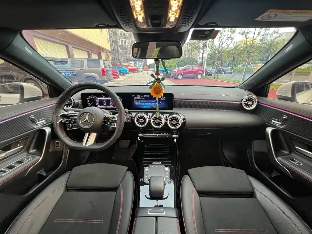 Mercedes-Benz A-Class — фото 10