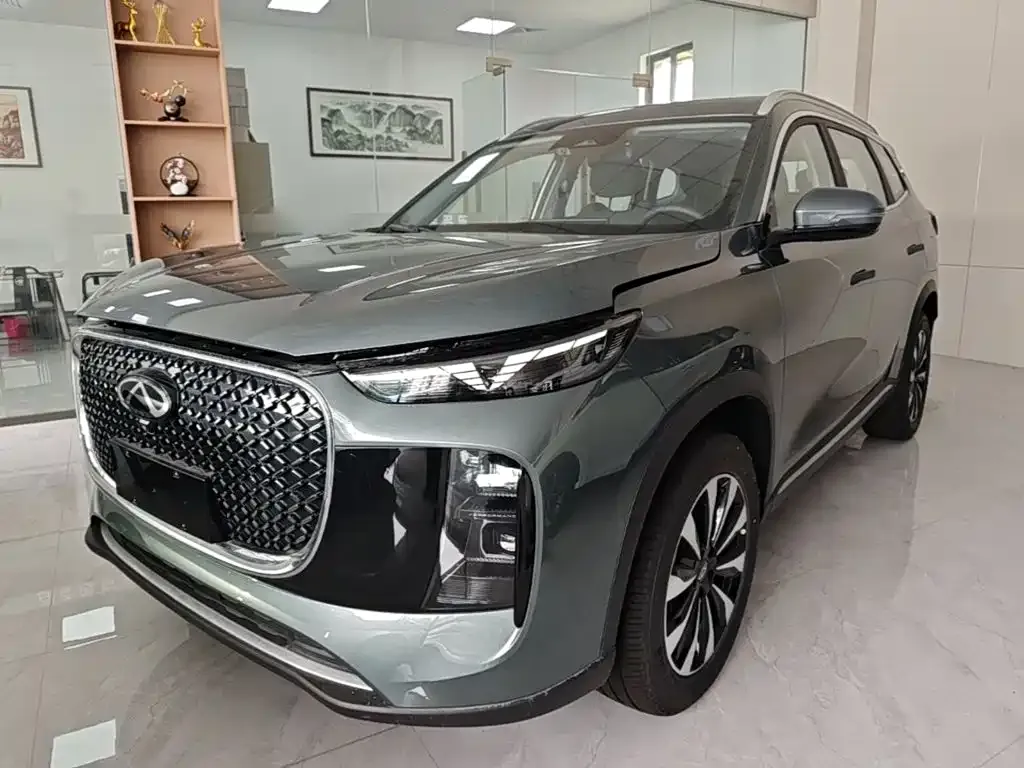 Chery Tiggo 8 PLUS — фото 1