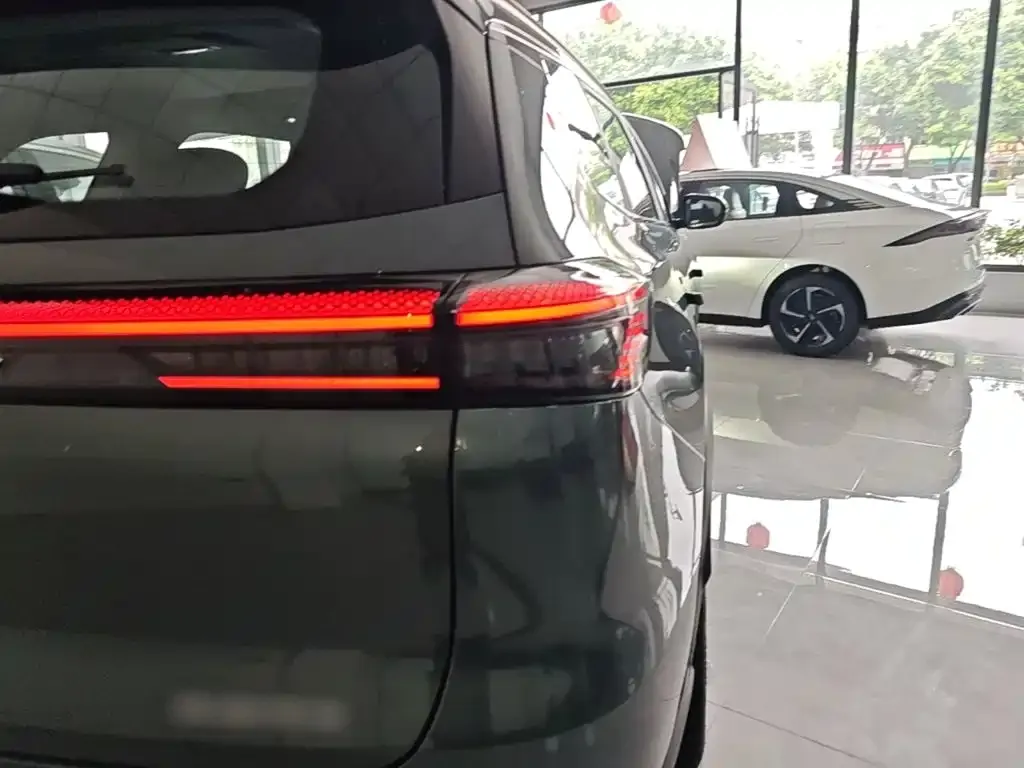 Chery Tiggo 8 PLUS — фото 7