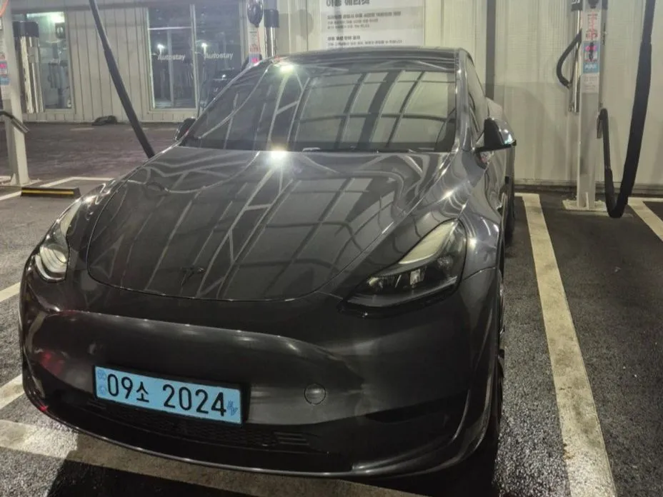 Tesla Model Y 2024 из KR, фото 1