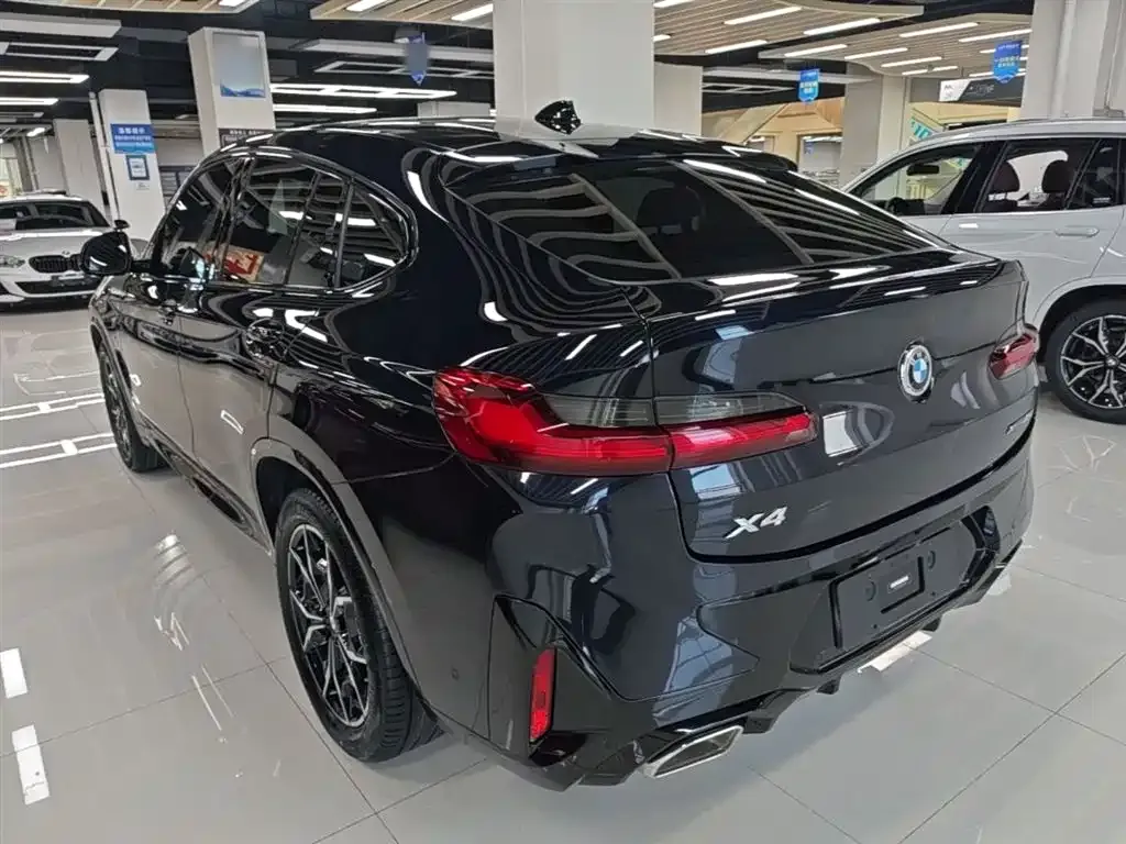 BMW X4 — фото 3