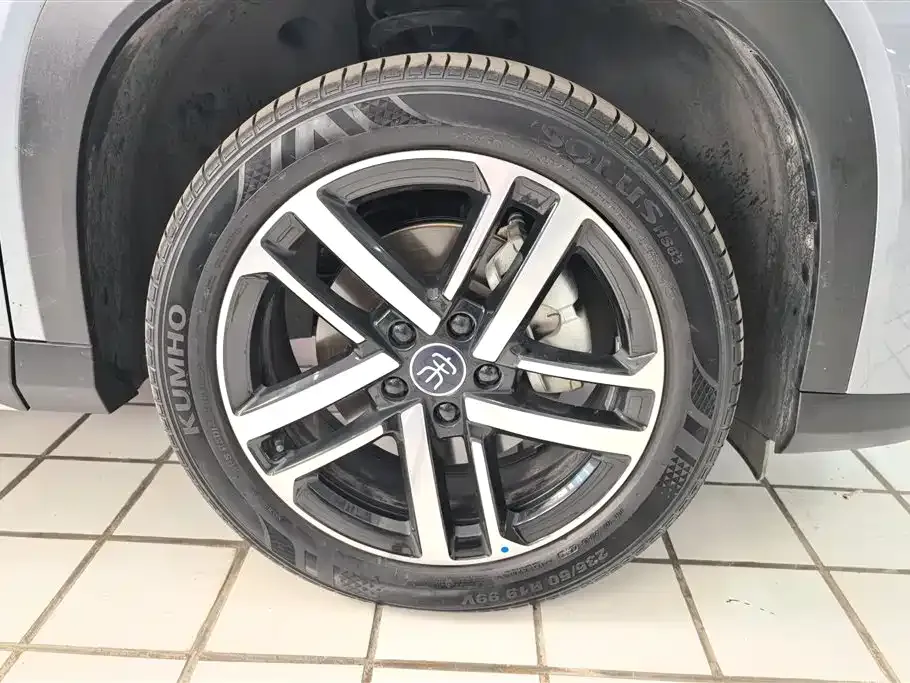 BYD L DM-i 2024 из CN, фото 10