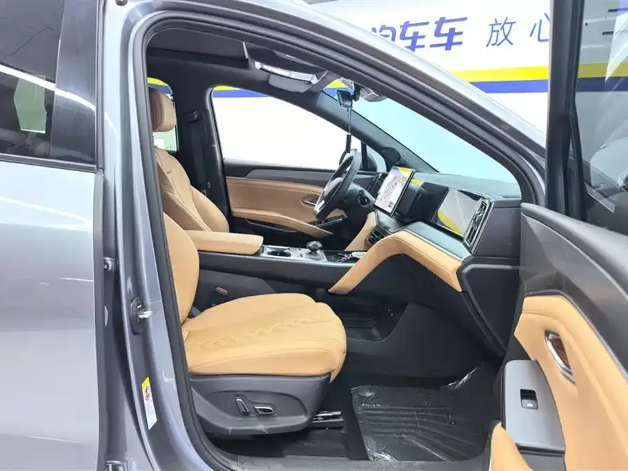 BYD L DM-i 2024 из CN, фото 3