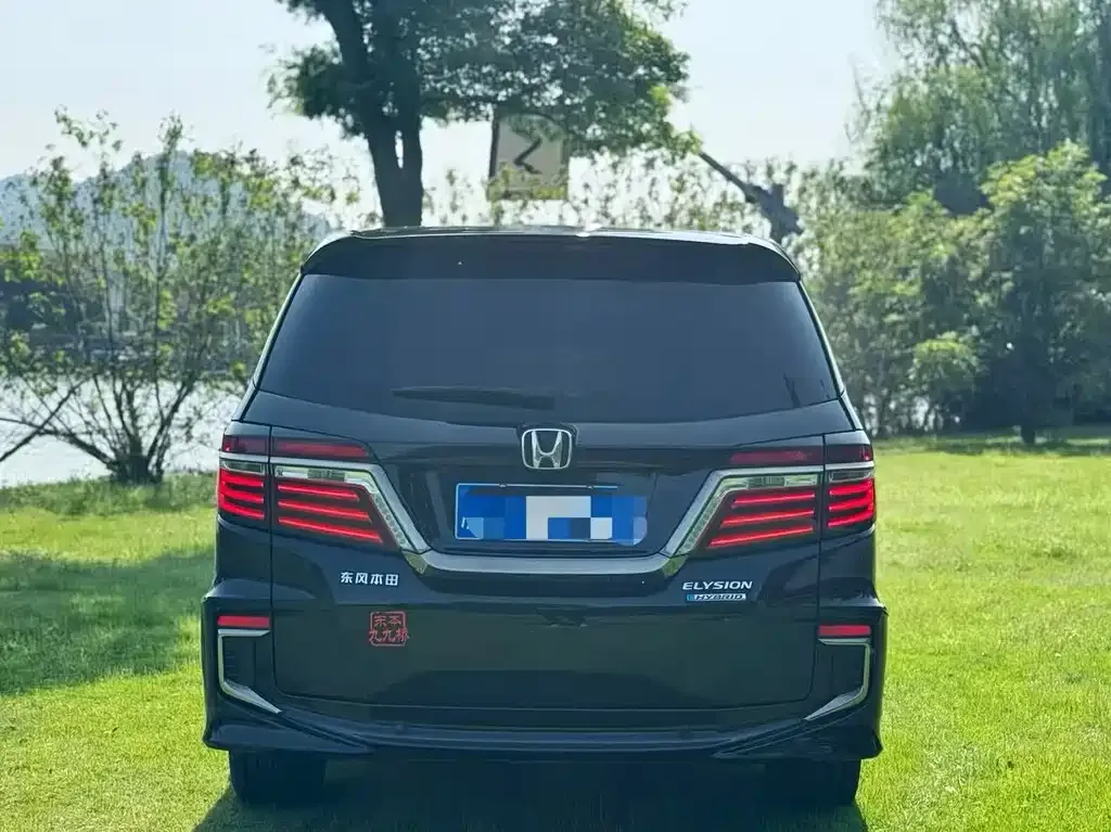 Honda Elysion 2021 из CN, фото 6