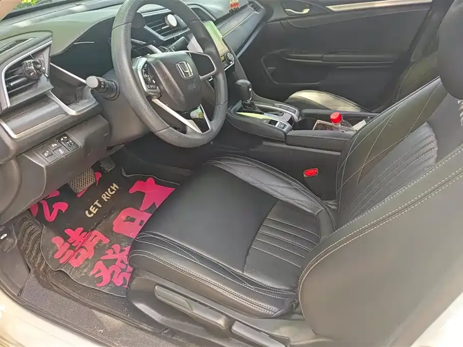 Honda Civic — фото 10