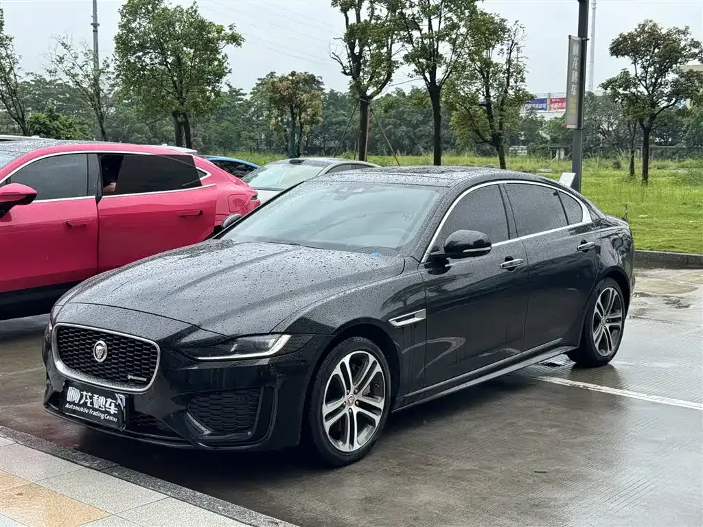 Jaguar XEL — фото 1