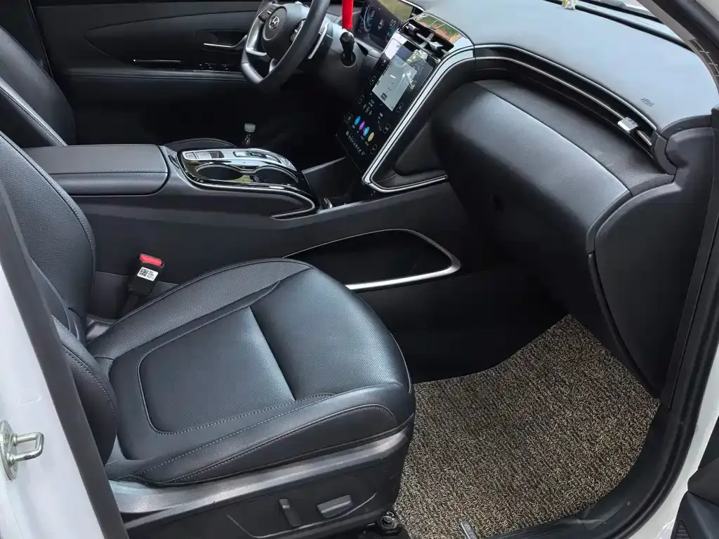 Hyundai Tucson — фото 6