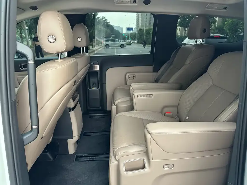 Li Auto MEGA 2025 из CN, фото 10