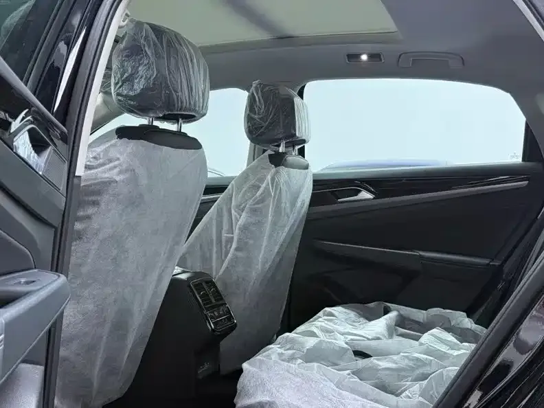 Volkswagen Passat — фото 2