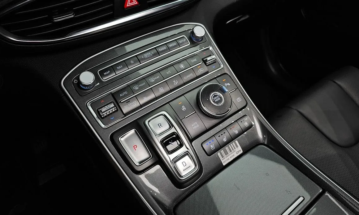 Hyundai Santafe — фото 10