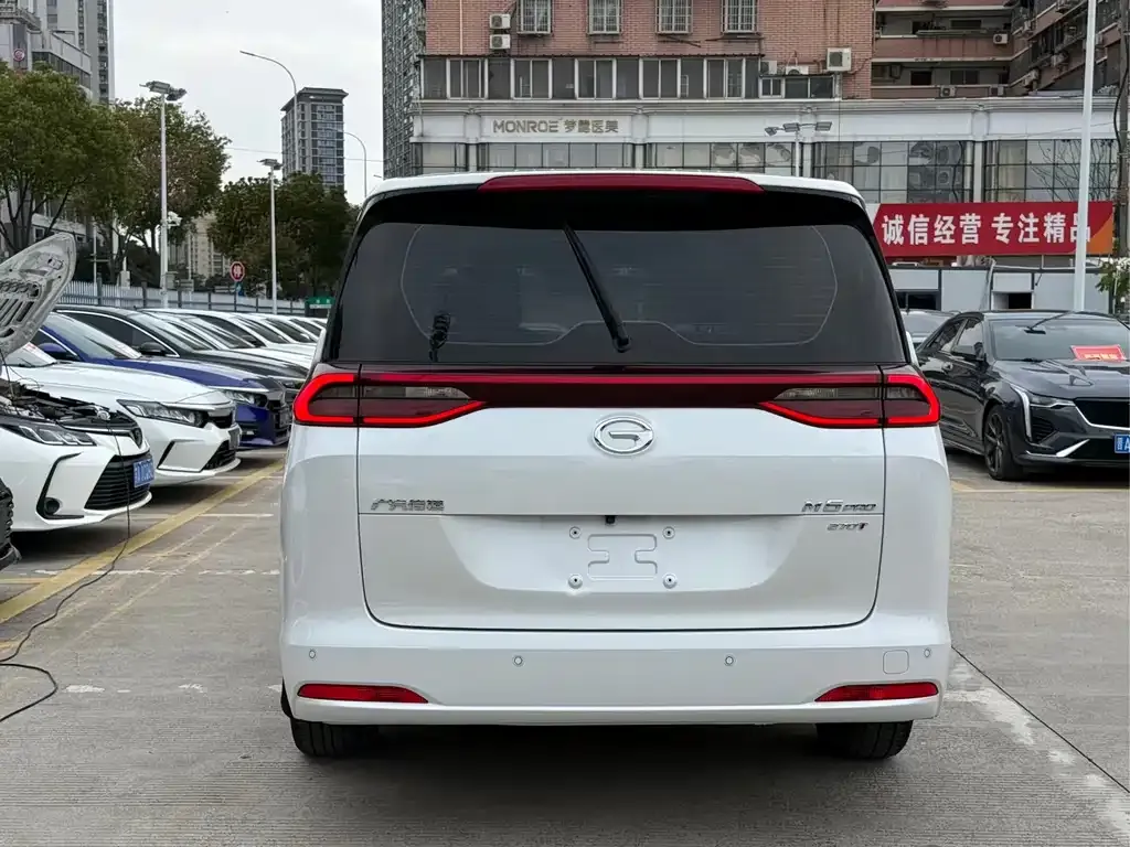 GAC Motor Trumpchi M6 — фото 3