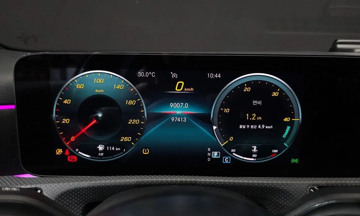 Mercedes-Benz A-Class 2021 из KR, фото 8