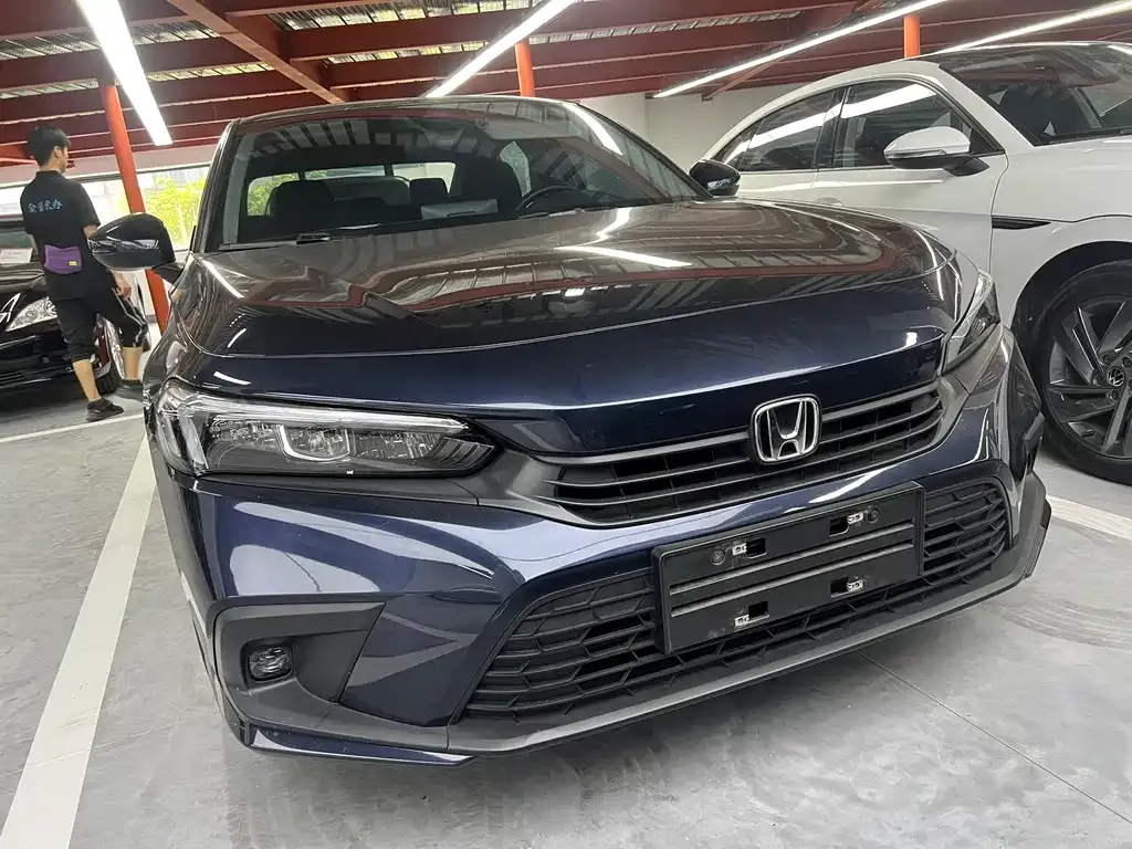 Honda Civic — фото 10