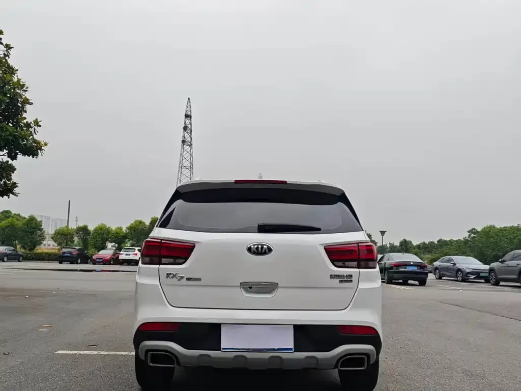Kia KX7 2022 из CN, фото 2