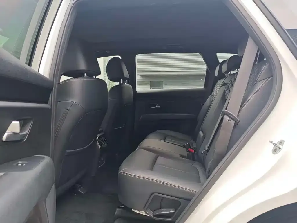 Kia KX7 2022 из CN, фото 3