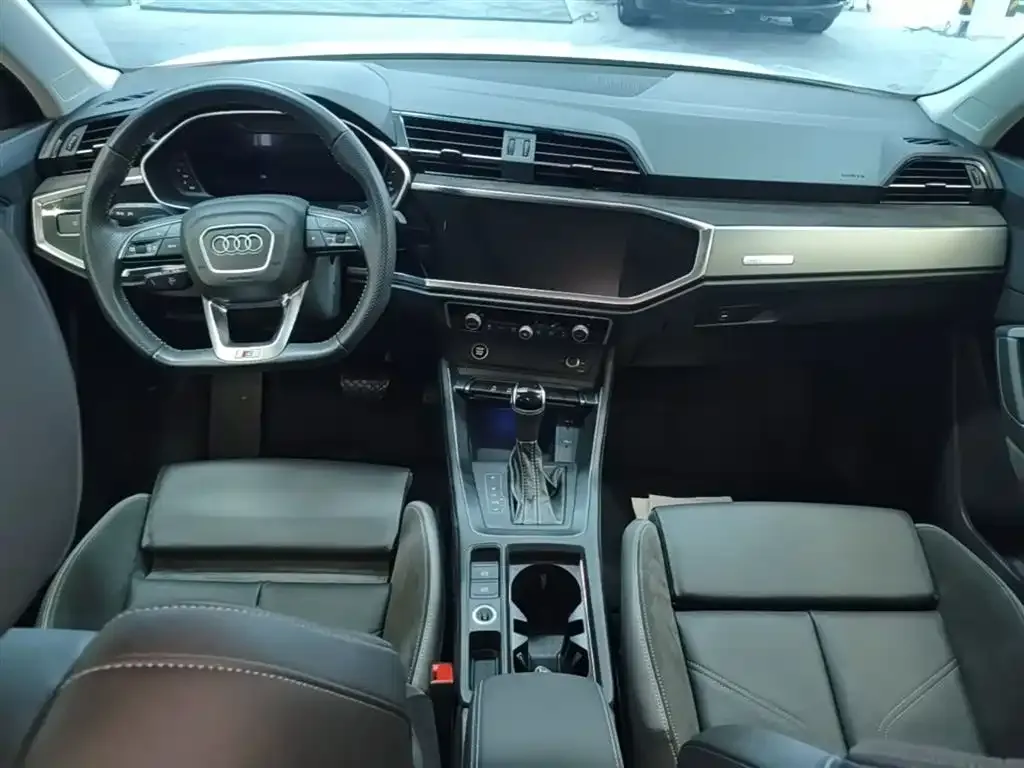 Audi Q3 Sportback — фото 5