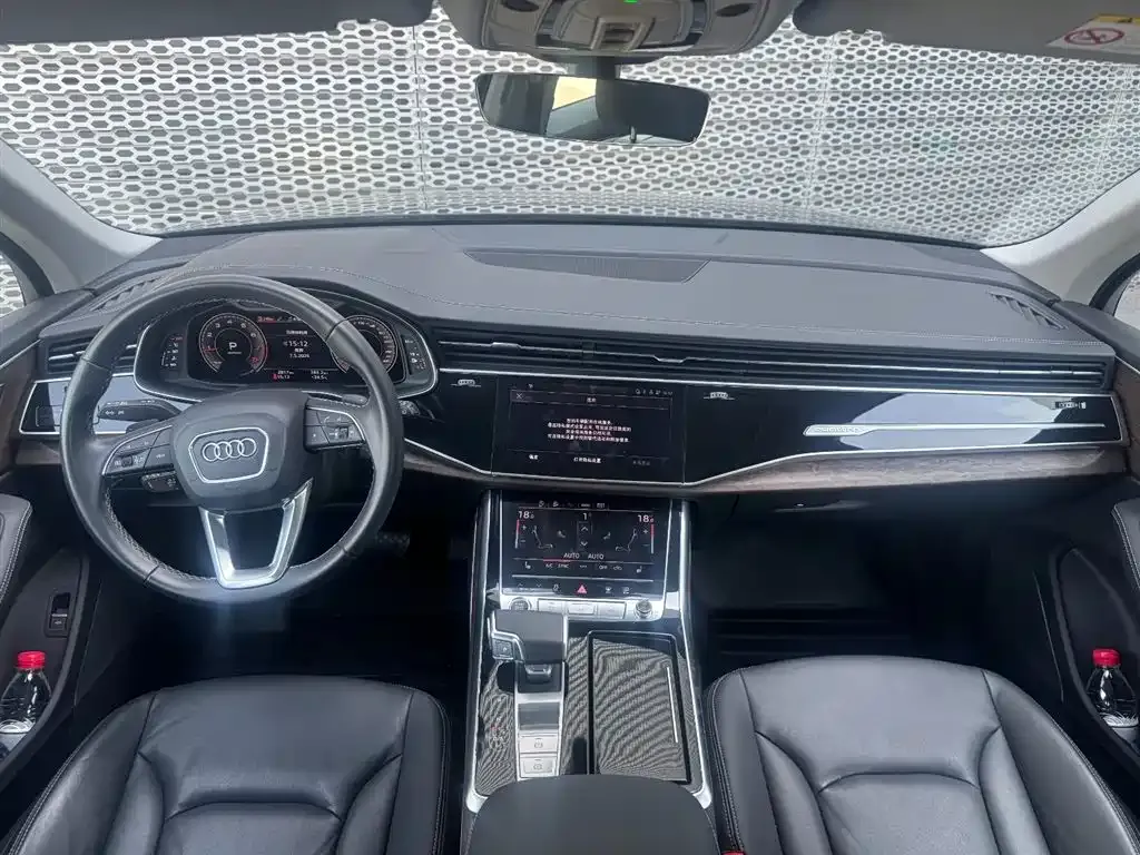 Audi Q7 — фото 4