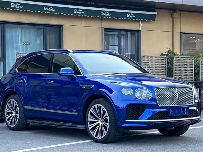 Bentley Bentayga — фото 8